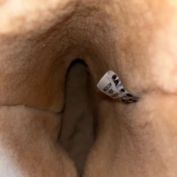 UGG Boots Classic Short 5800 Australia “Chestnut” - Picture 8 of 8